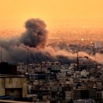 Cómo la guerra de EE.UU. e Israel en el Medio Oriente podría causar una recesión