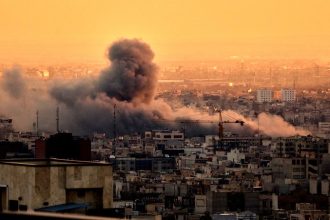 Cómo la guerra de EE.UU. e Israel en el Medio Oriente podría causar una recesión