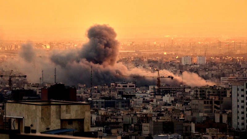 Cómo la guerra de EE.UU. e Israel en el Medio Oriente podría causar una recesión